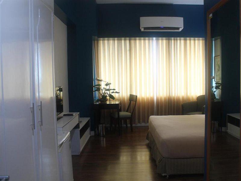 Pearl Manila Hotel Екстериор снимка