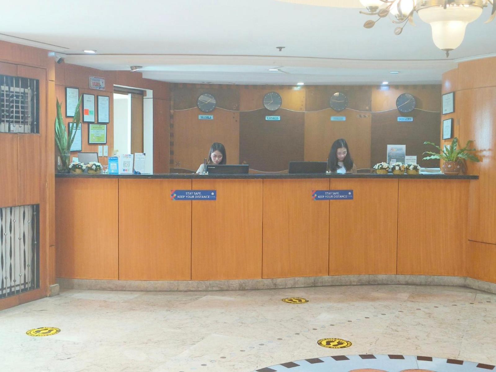 Pearl Manila Hotel Екстериор снимка