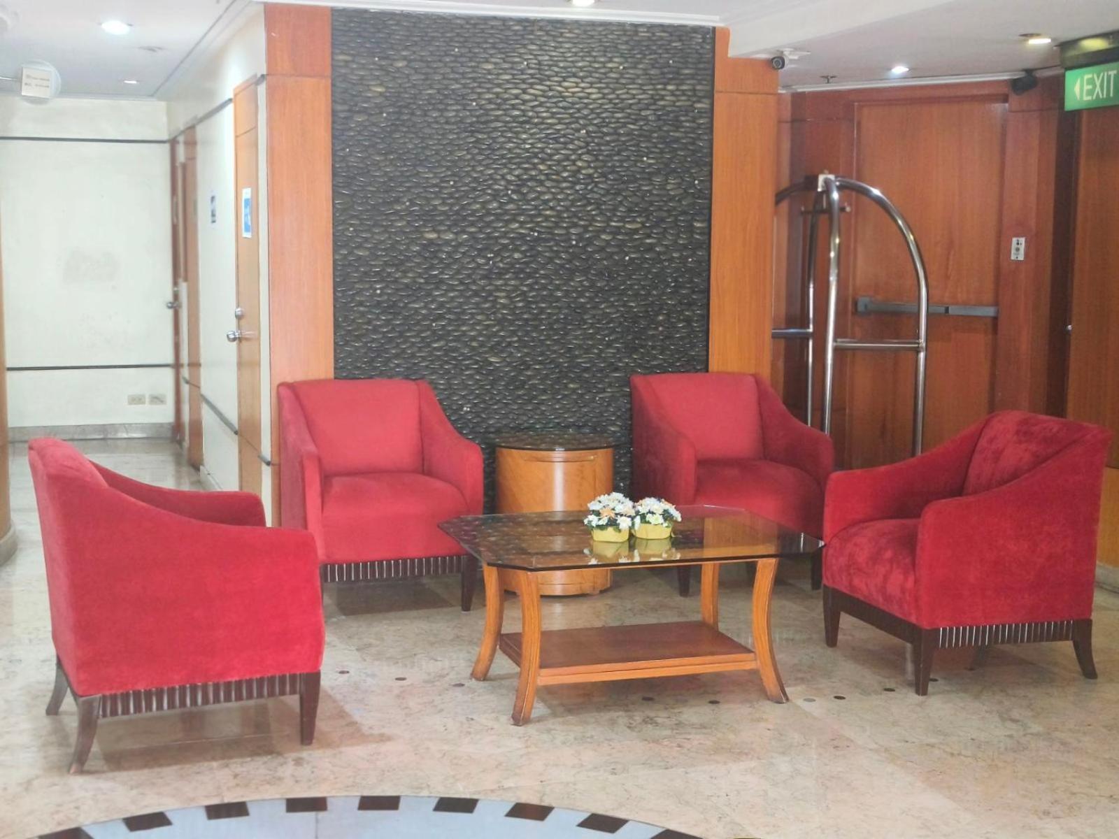 Pearl Manila Hotel Екстериор снимка