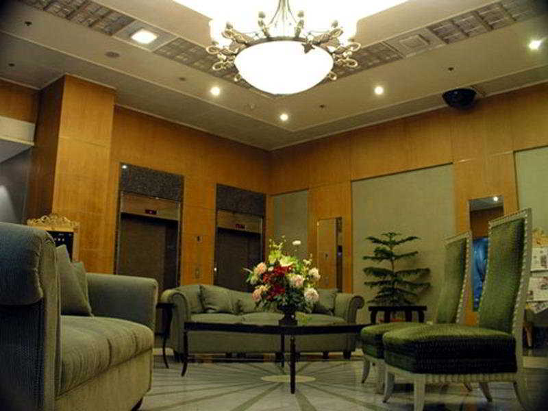Pearl Manila Hotel Интериор снимка