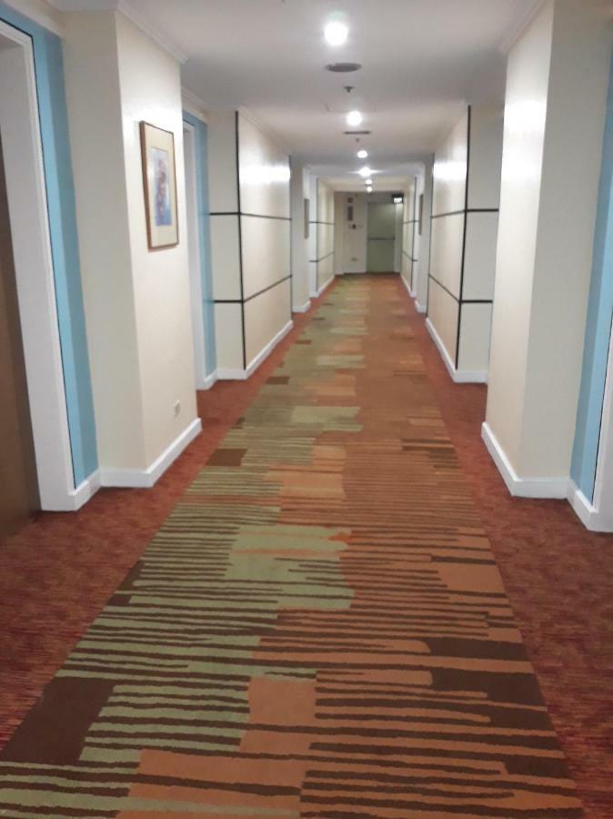 Pearl Manila Hotel Екстериор снимка